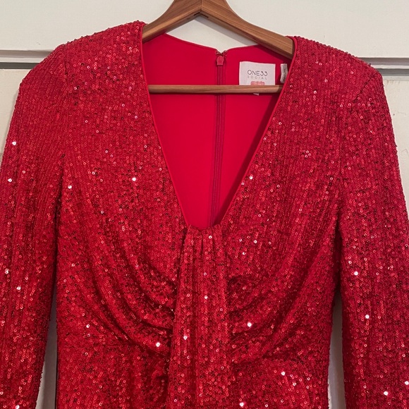 One33 Social Red Sequin Drape Dress size 8 - Picture 6 of 16